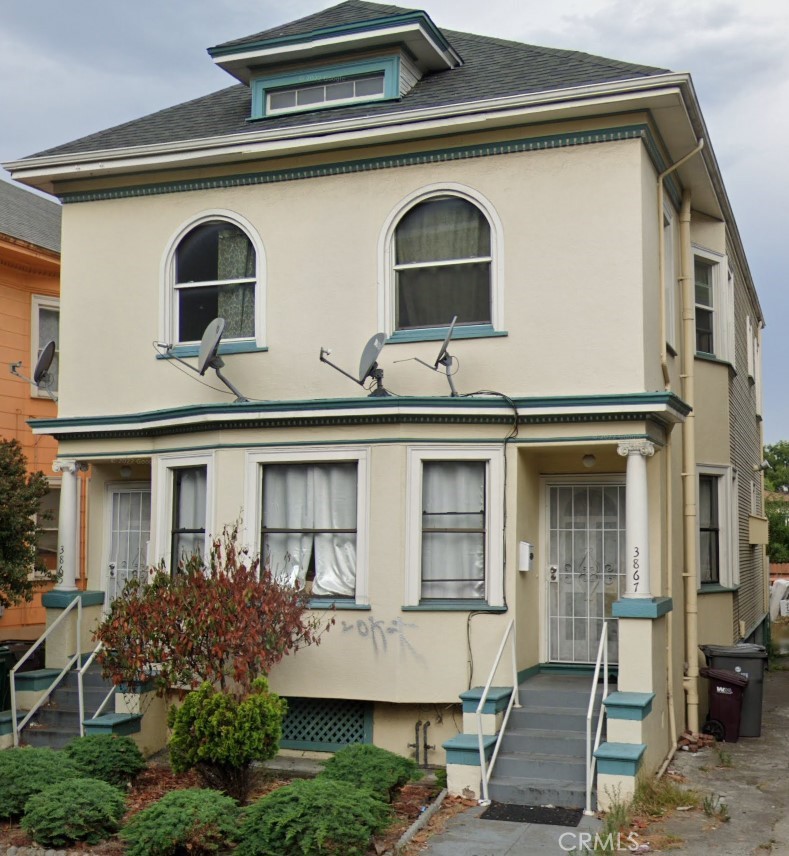 3867 MARTIN LUTHER KING JR WAY, Oakland, CA 94609 — photo 1