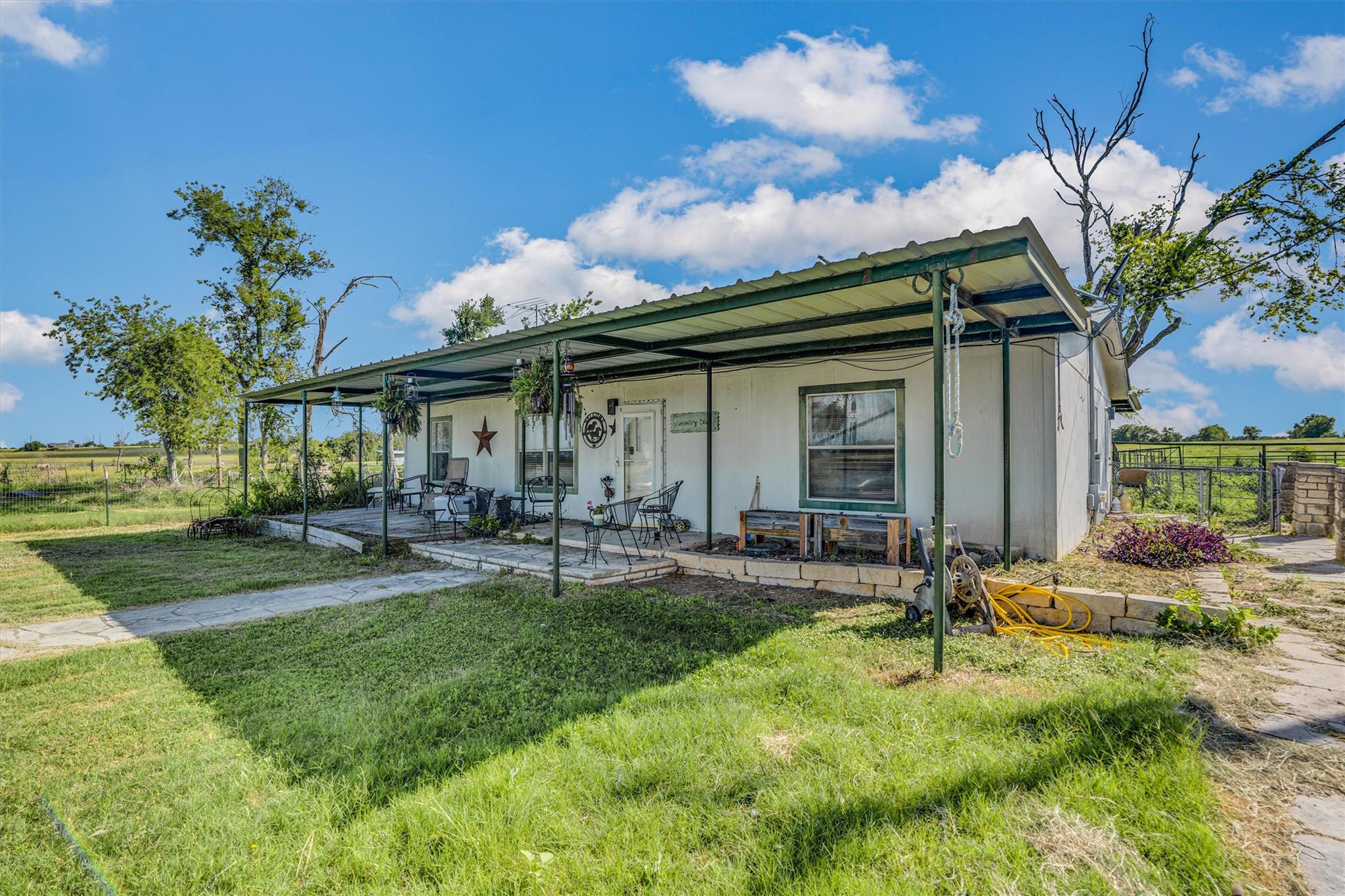3007 County Road 303, Jarrell, TX 76537 — photo 1