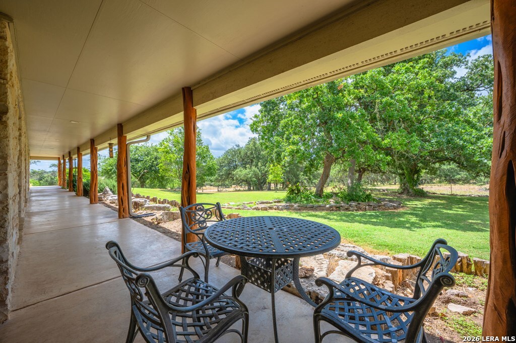 118 RE RANCH RD, , 78028 — photo 1