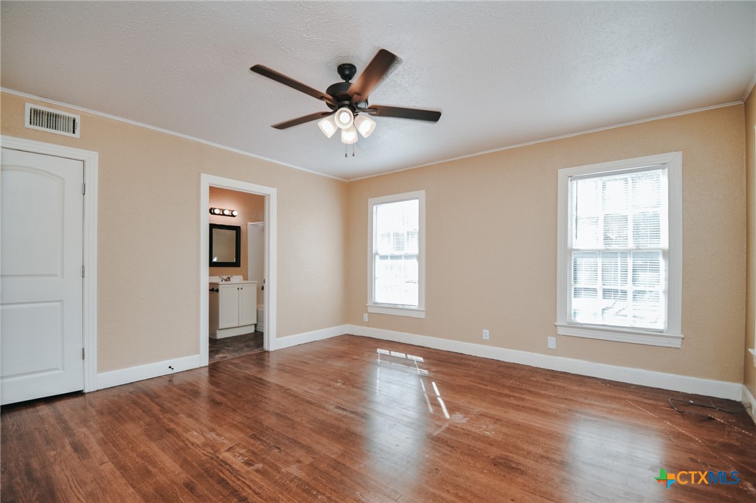 1503 Virginia, Victoria, TX 77901 — photo 1