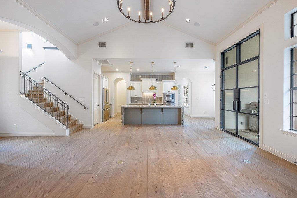 114 Golden Bear, Austin, TX 78738 — photo 1