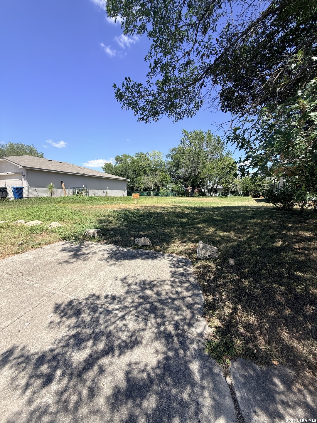 2626 DAHLGREEN AVE, San Antonio, TX 78237 — photo 1