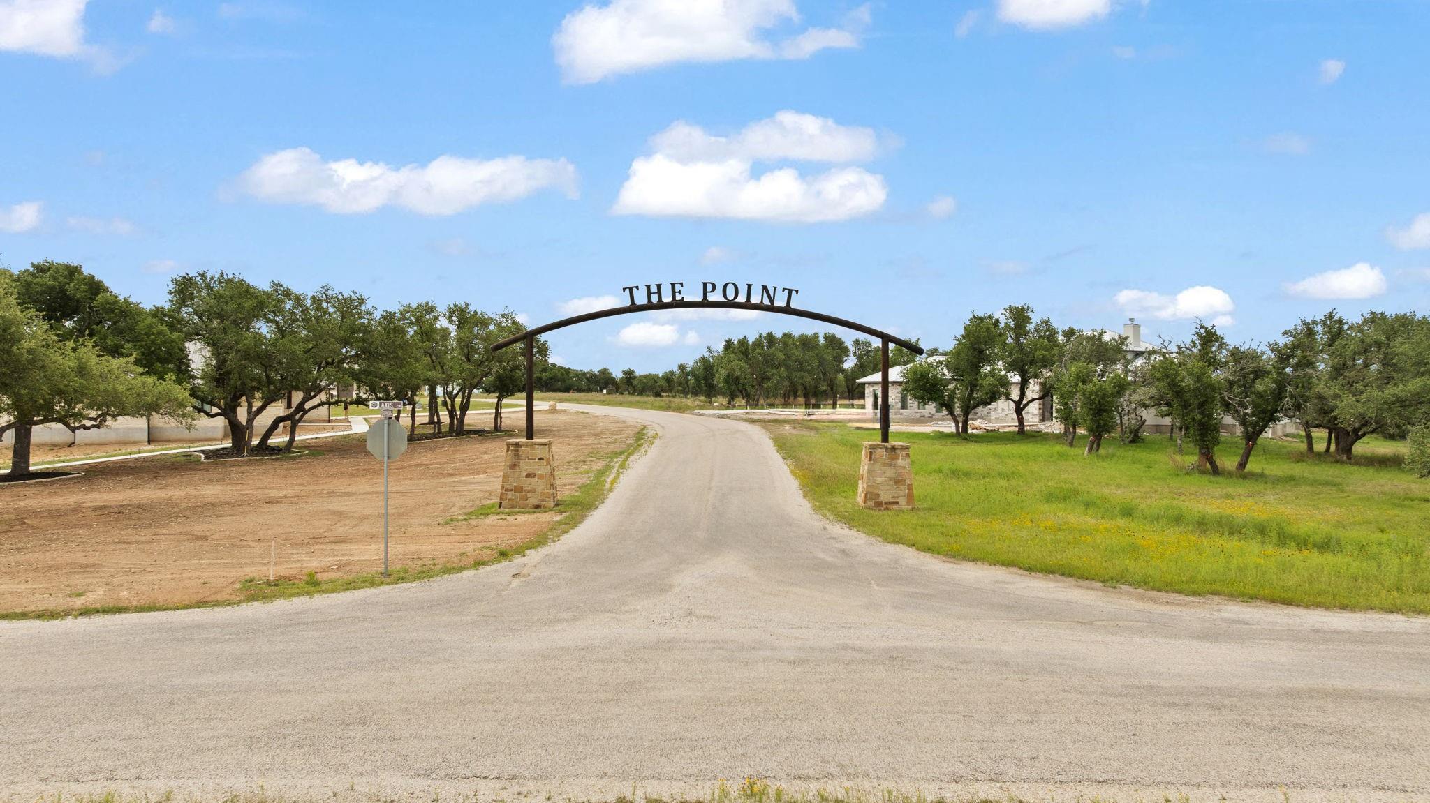 120 Trophy Oak, Fredericksburg, TX 78624 — photo 1