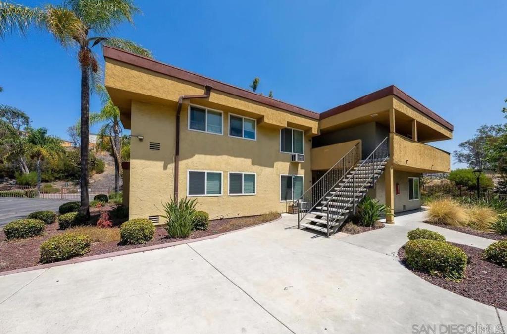 1845 Bayview Heights Drive 99, San Diego, CA 92105 — photo 1