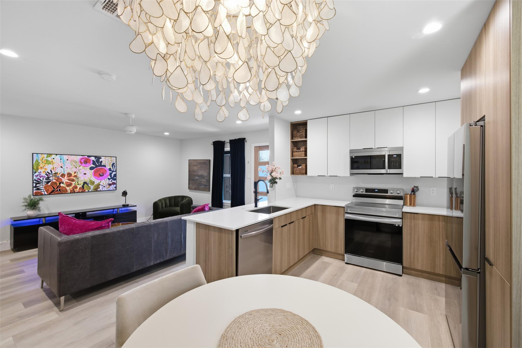 5304 Saint Georges Grn #A, Austin, TX 78745 — photo 1