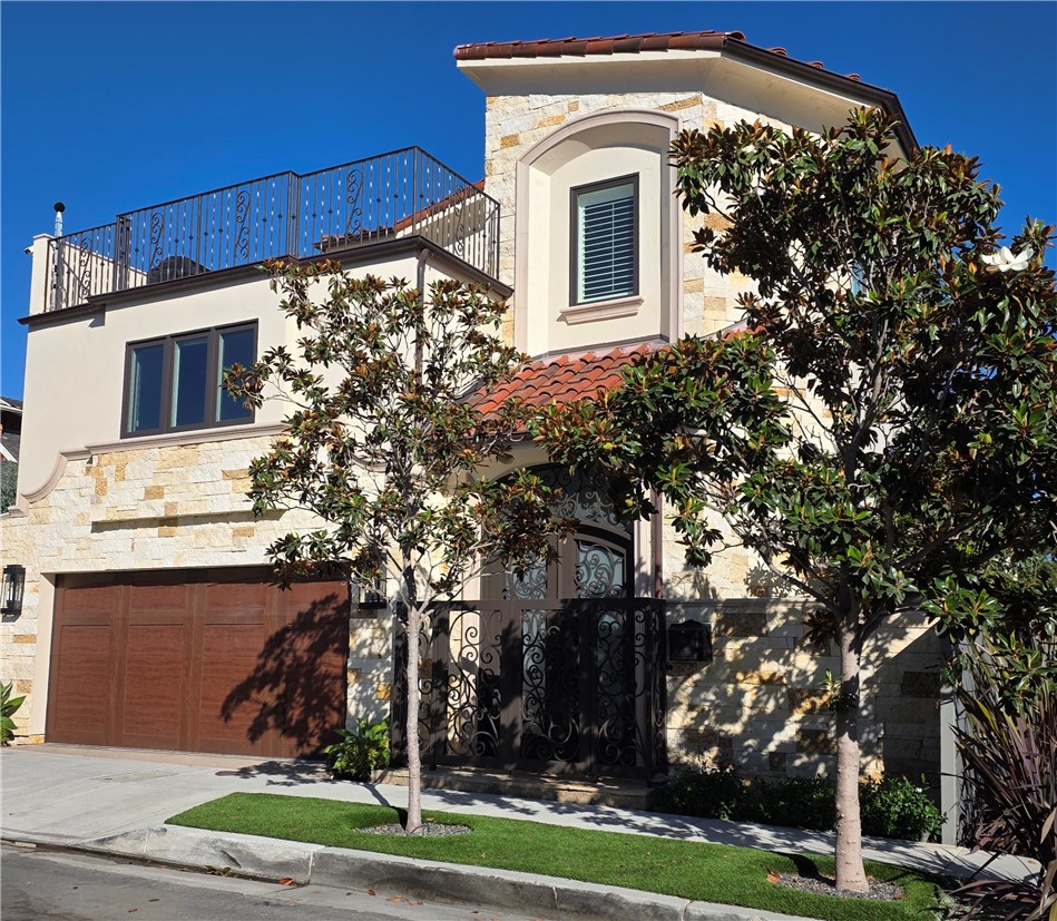 352 Hazel Drive, Corona Del Mar, CA 92625 — photo 1