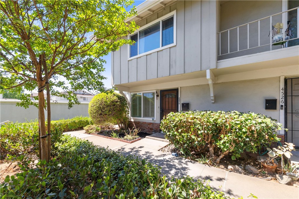 4524 Jamestown, Yorba Linda, CA 92886 — photo 1
