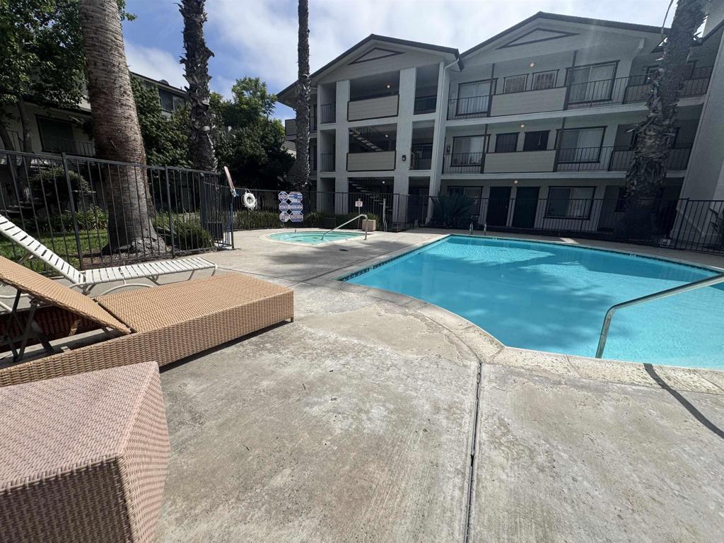 569 E Street 14, Chula Vista, CA 91910 — photo 1