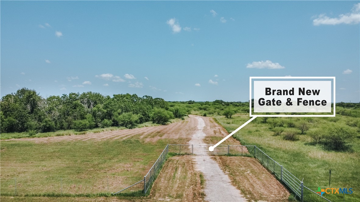 Tract A Dayspring, Victoria, TX 77904 — photo 1