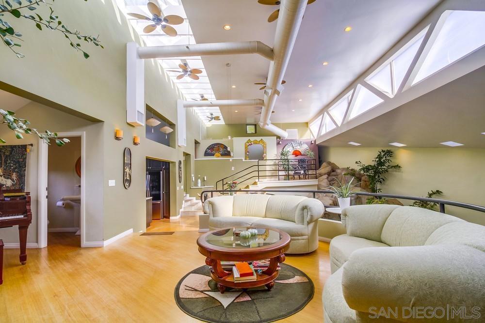 1876 Sefton Place, San Diego, CA 92107 — photo 1
