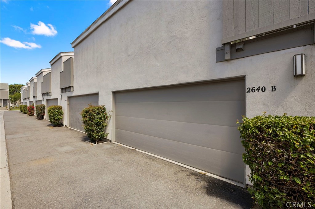 2640 W Segerstrom Ave. B, Santa Ana, CA 92704 — photo 1