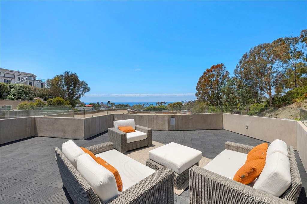 346 Y Place, Laguna Beach, CA 92651 — photo 1