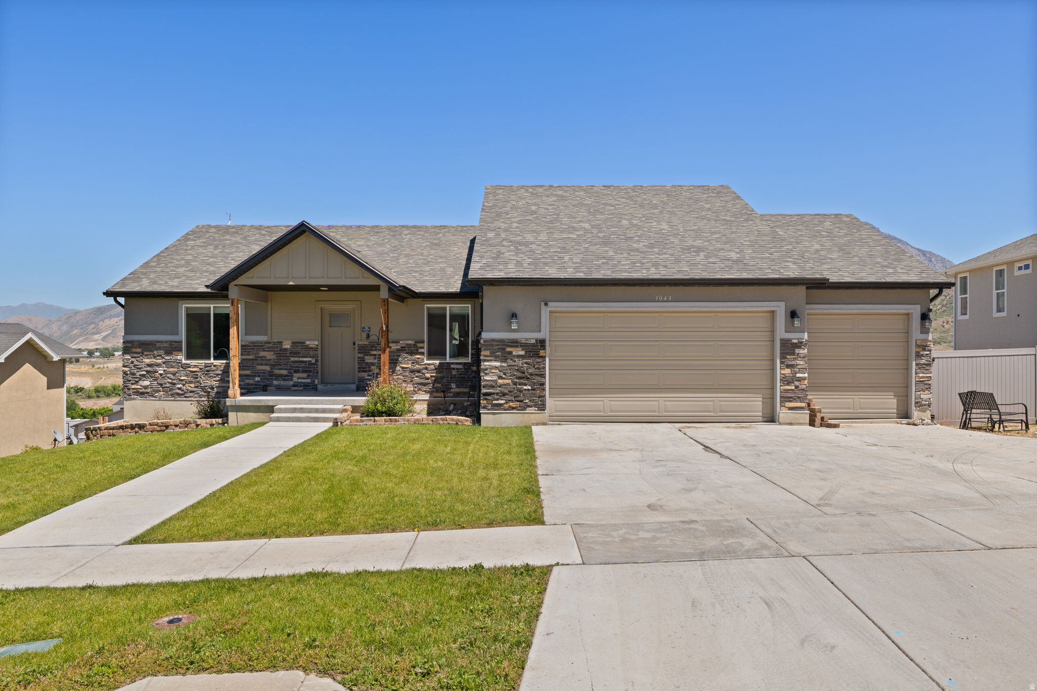 1043  VALLEY VIEW DR, Santaquin, UT 84655 — photo 1