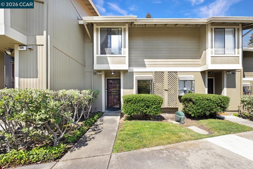 324 Eastgate Ln, Martinez, CA 94553 — photo 1
