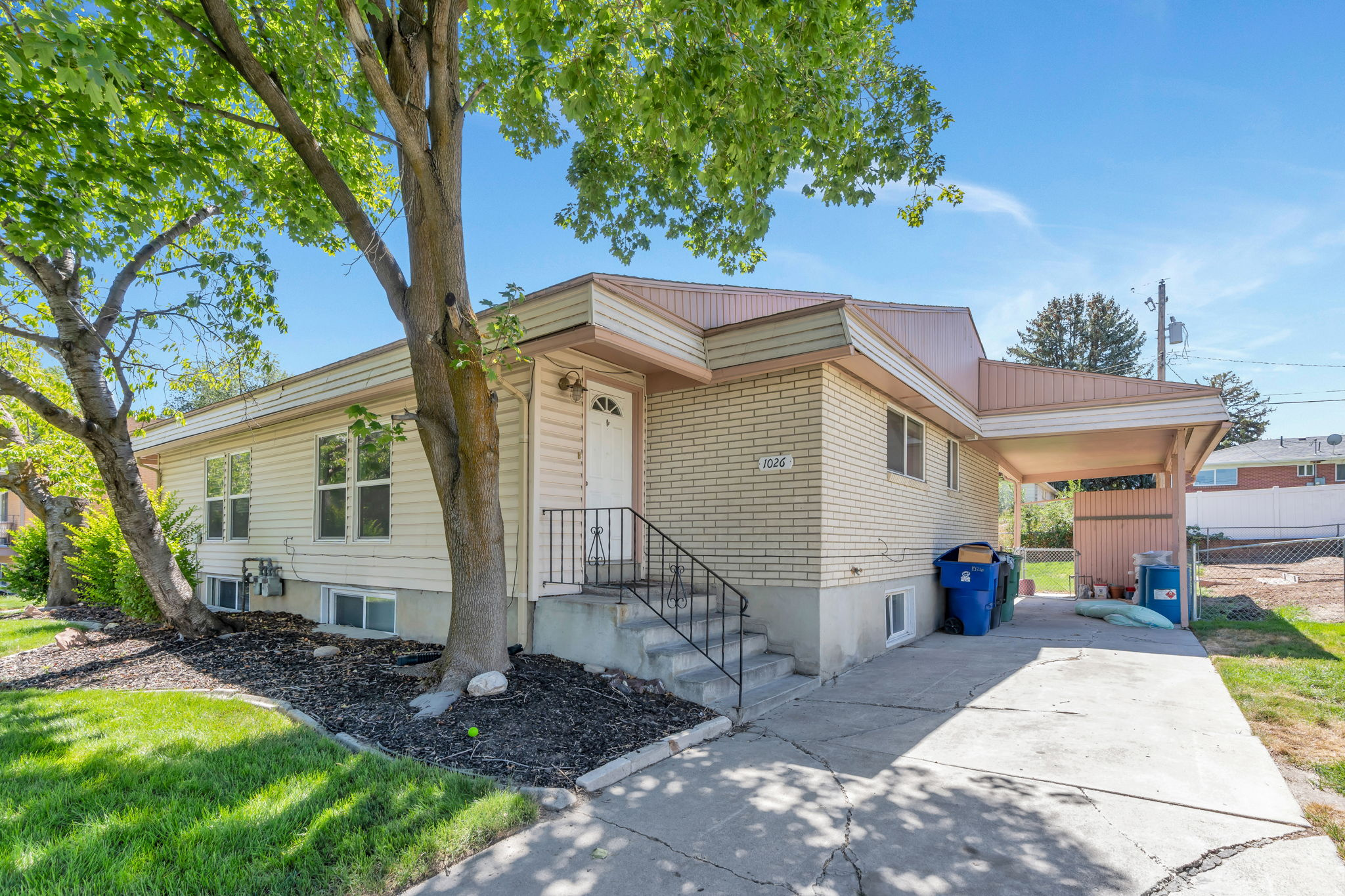 1026 E PERRYWILL AVE, Salt Lake City, UT 84124 — photo 1