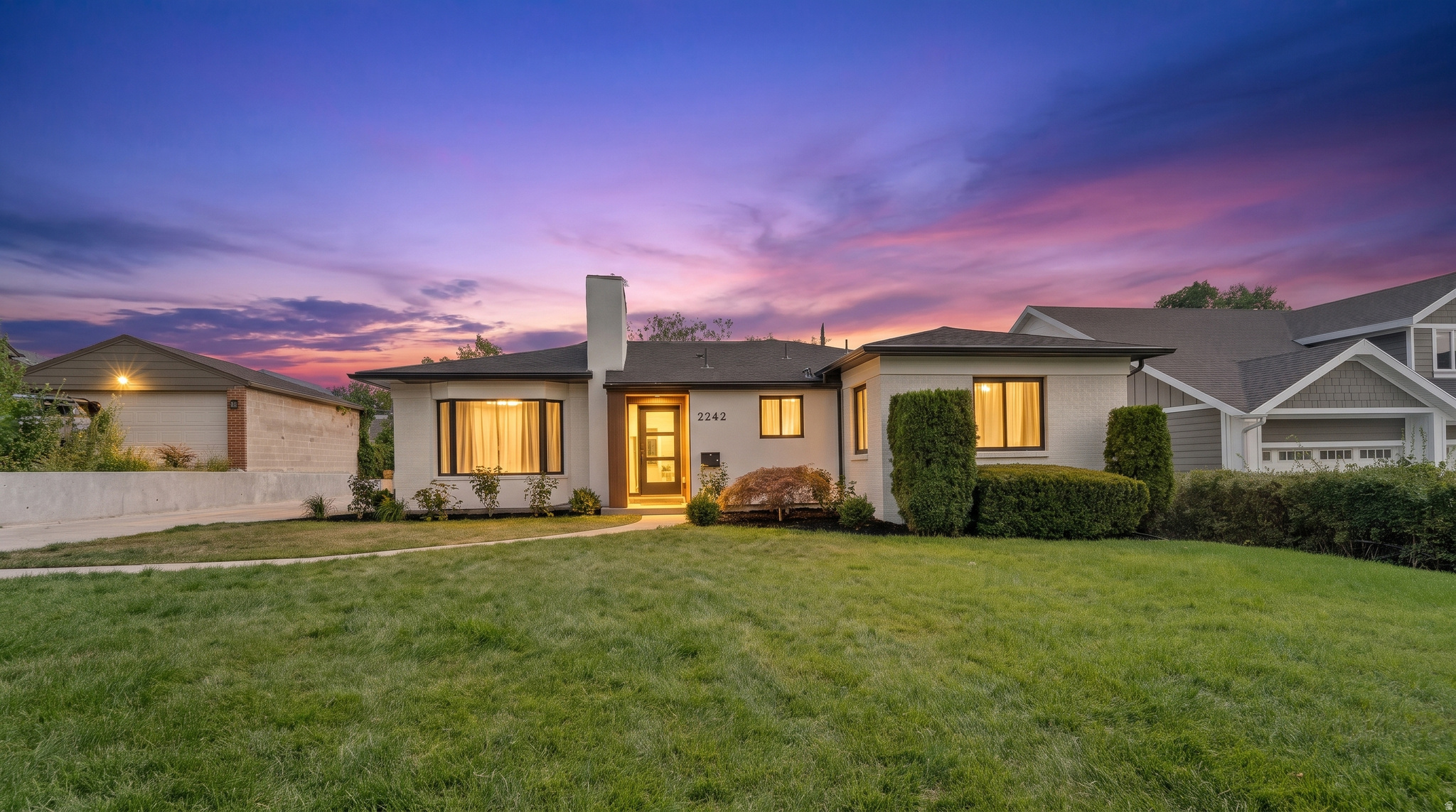 2242 E KENSINGTON AVE, Salt Lake City, UT 84108 — photo 1