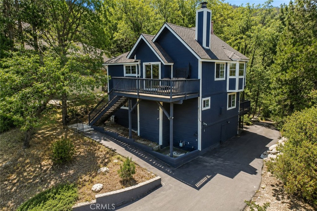 28833 Manitoba Drive, Lake Arrowhead, CA 92352 — photo 1