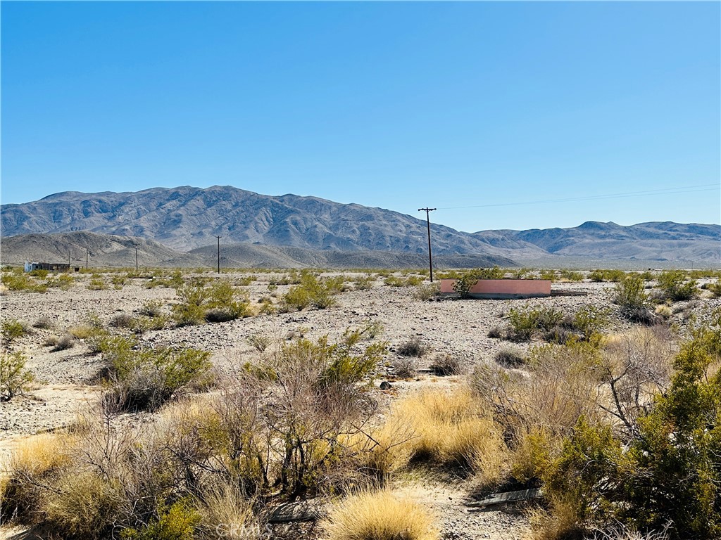 5 Sullivan Road, 29 Palms, CA 92277 — photo 1
