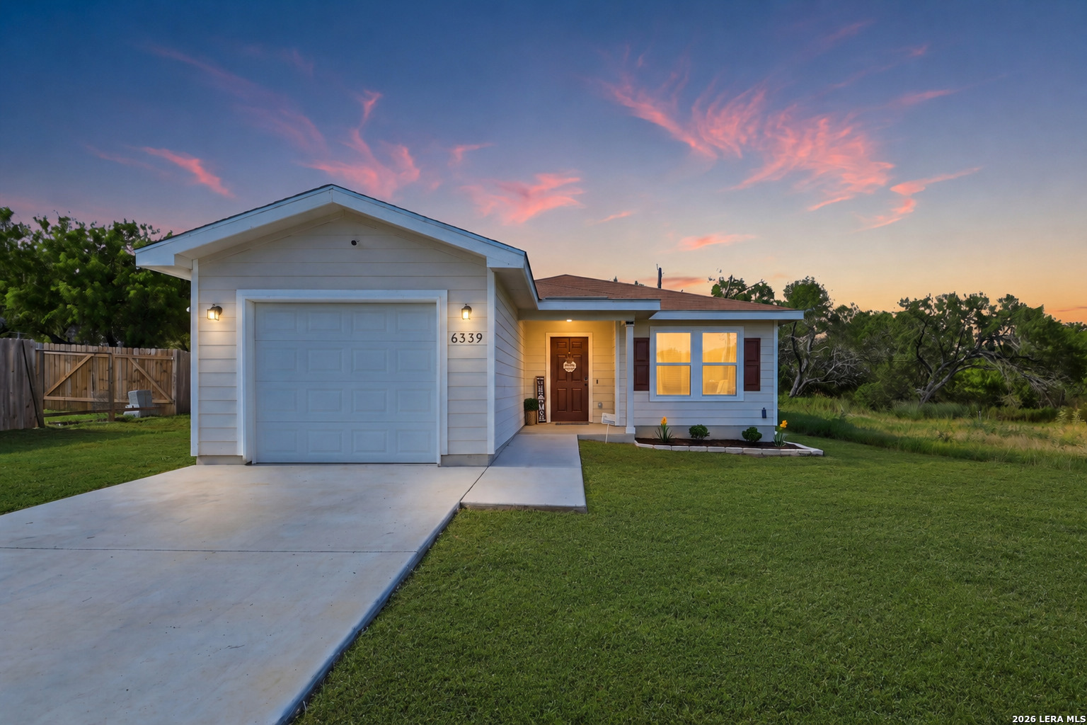 6339 CHANNEL VIEW, San Antonio, TX 78222 — photo 1