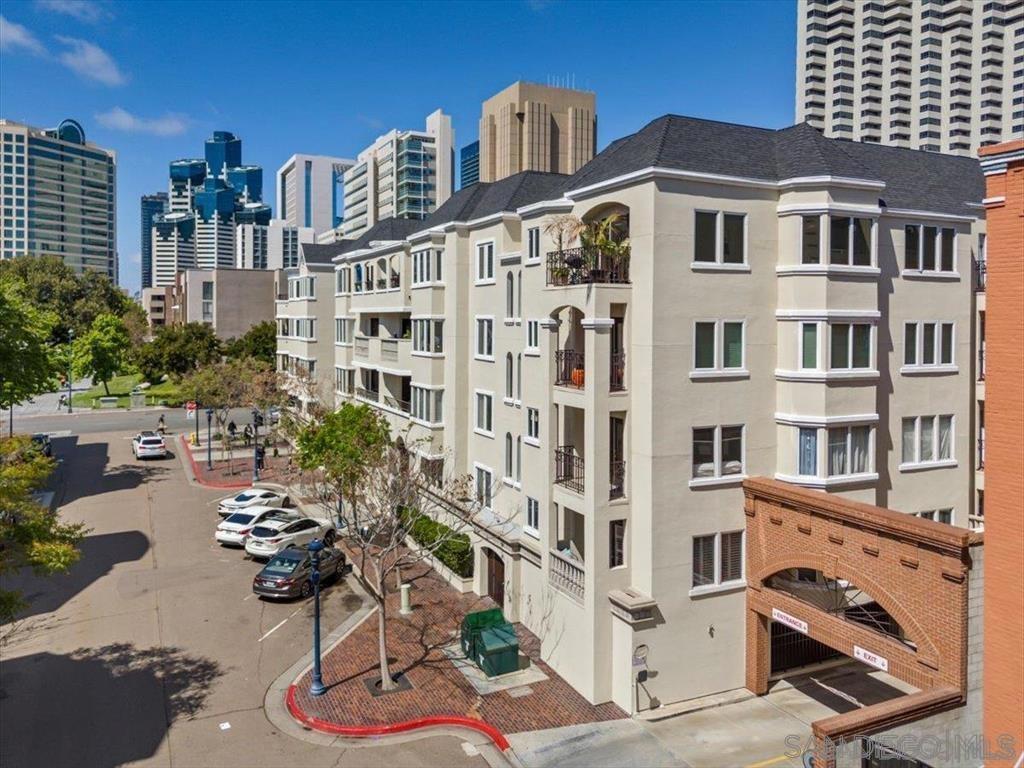 655 Columbia St 110, San Diego, CA 92101 — photo 1