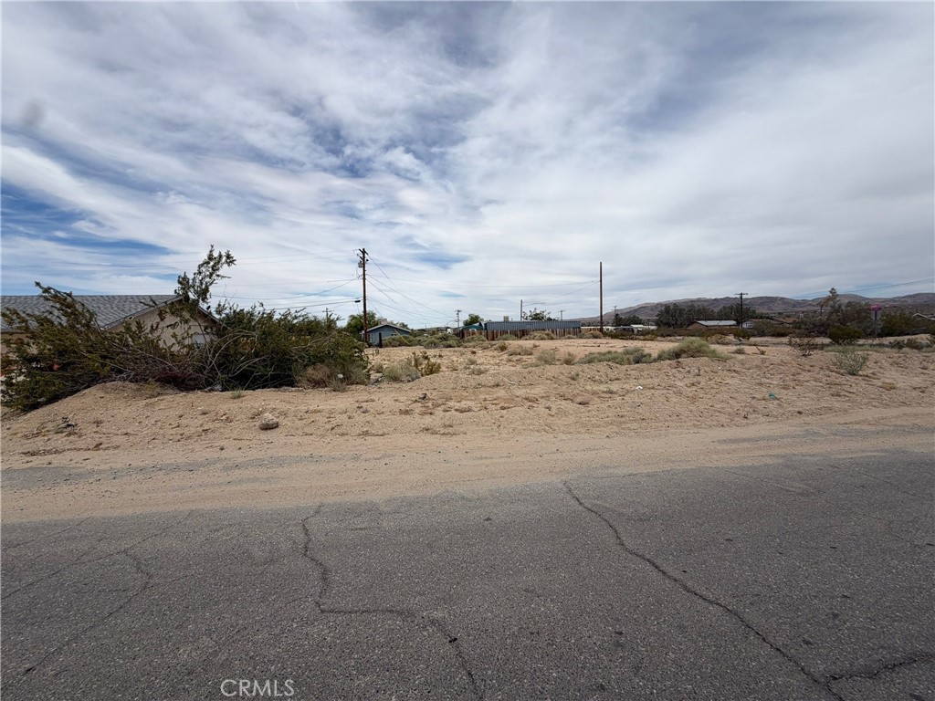 0 Tamarisk Ave, 29 Palms, CA 92277 — photo 1
