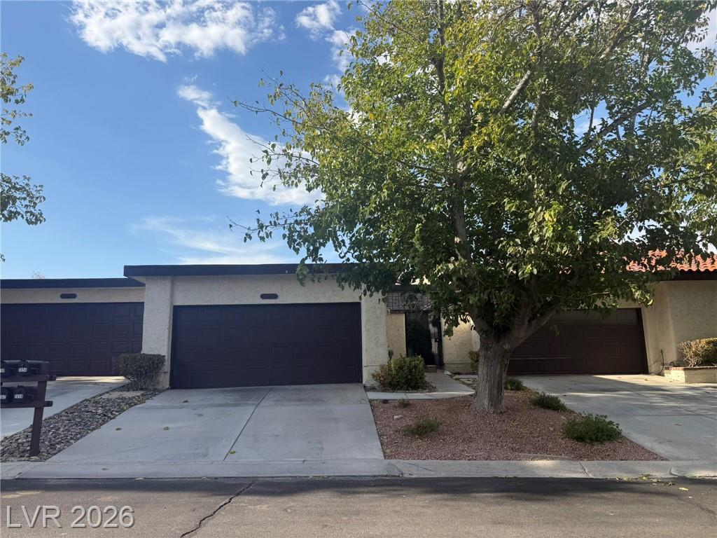 3058 Conquista Court, Las Vegas, NV 89121 — photo 1