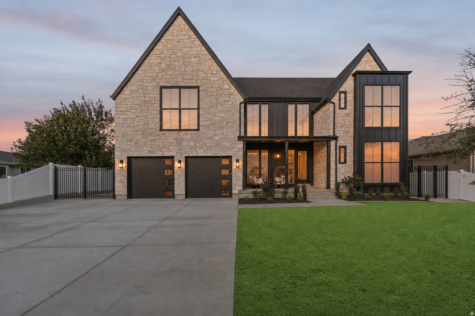 8554 S LYNWOOD ST, Sandy, UT 84070 — photo 1