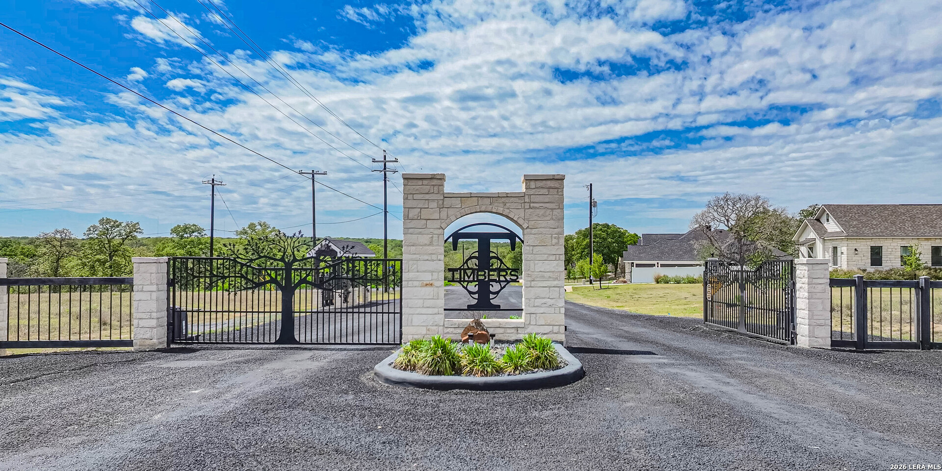 100 Timber Heights, La Vernia, TX 78121 — photo 1