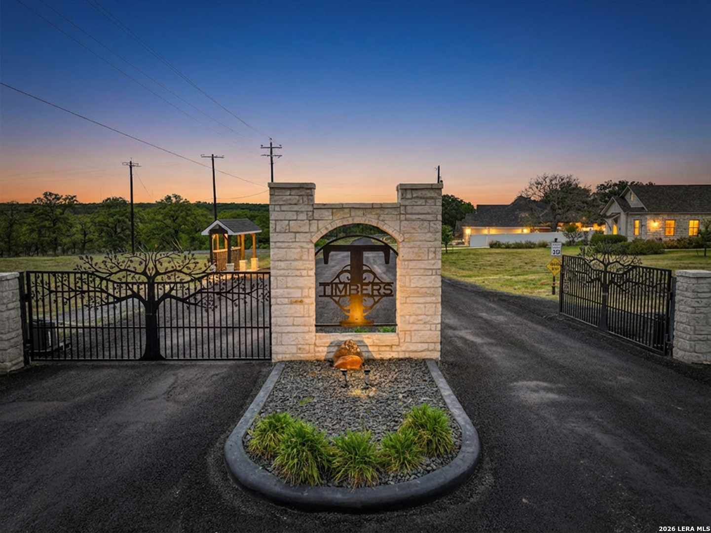 114 Timber Place, La Vernia, TX 78121 — photo 1