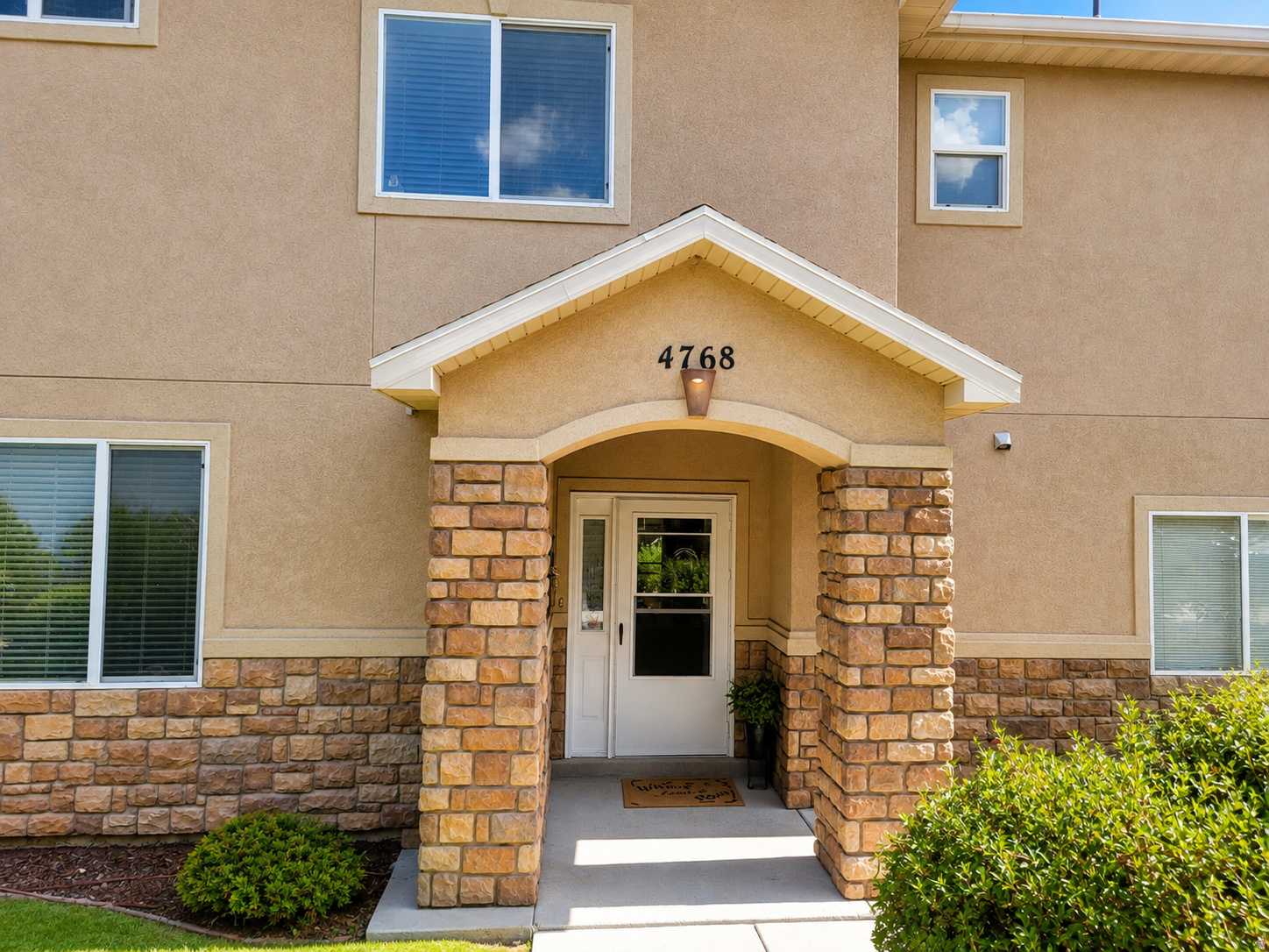 4768 W OREGON TRAIL WAY, Herriman, UT 84065 — photo 1
