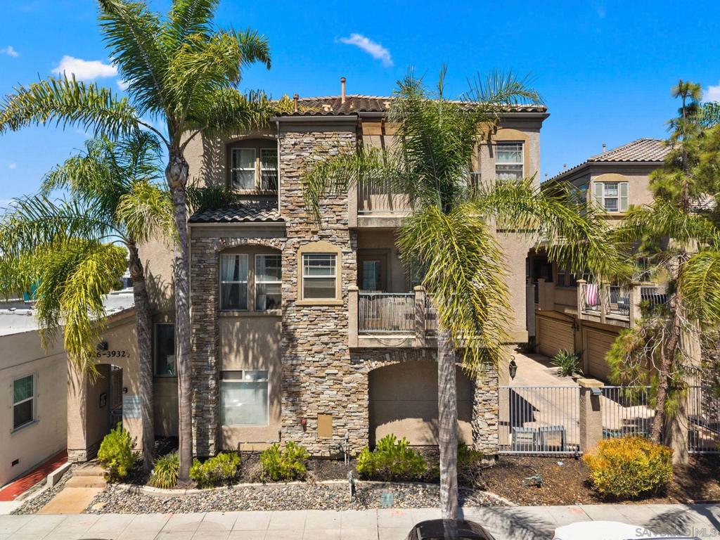 3930 1/2 Iowa St, San Diego, CA 92104 — photo 1