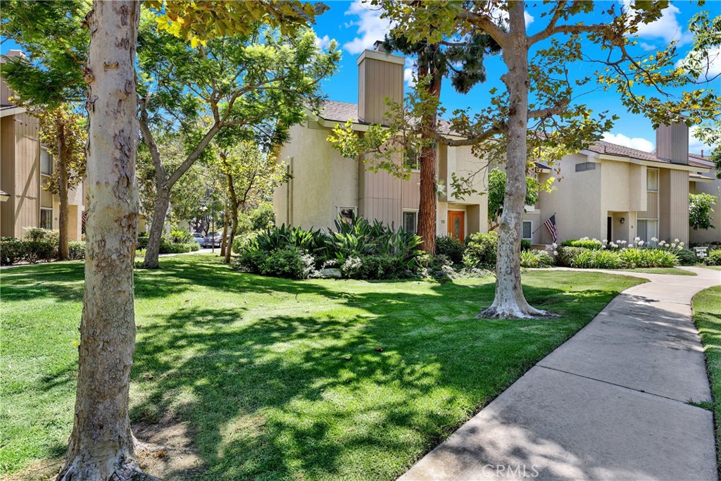15 Snapdragon 8, Irvine, CA 92604 — photo 1