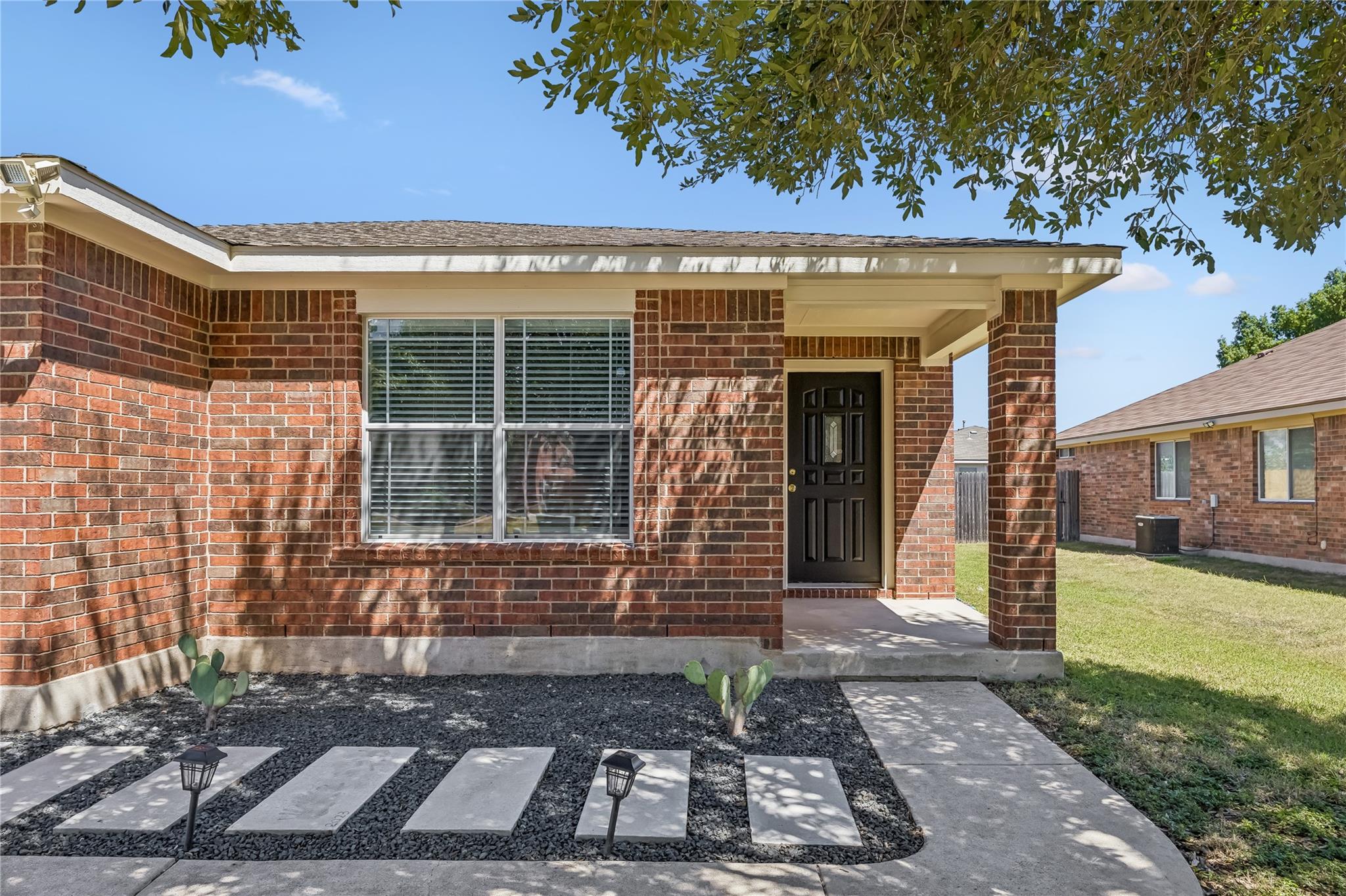 505 Washington Square Dr, Leander, TX 78641 — photo 1