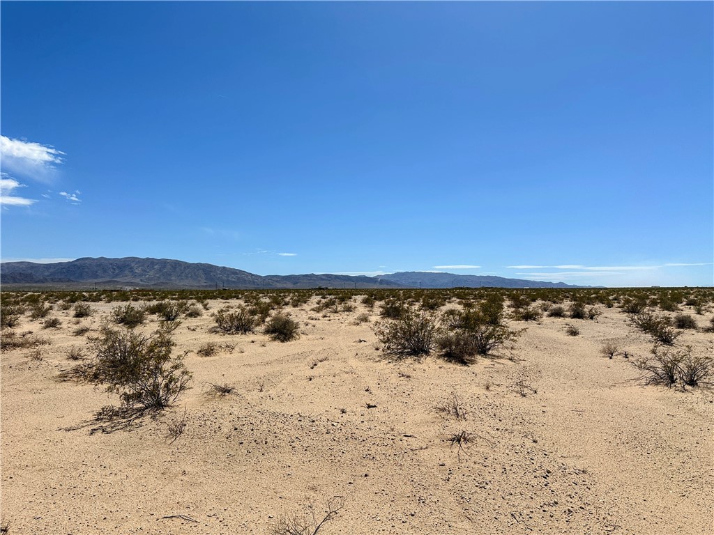 7 Cadiz Drive, 29 Palms, CA 92277 — photo 1