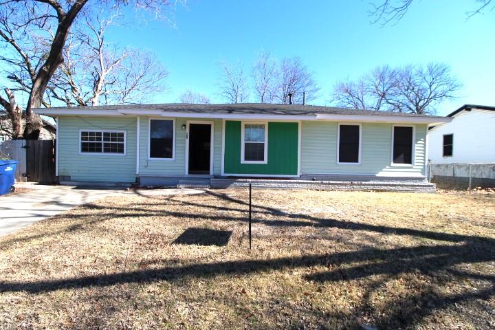 709 S 11th St, Copperas Cove, TX 76522 — photo 1