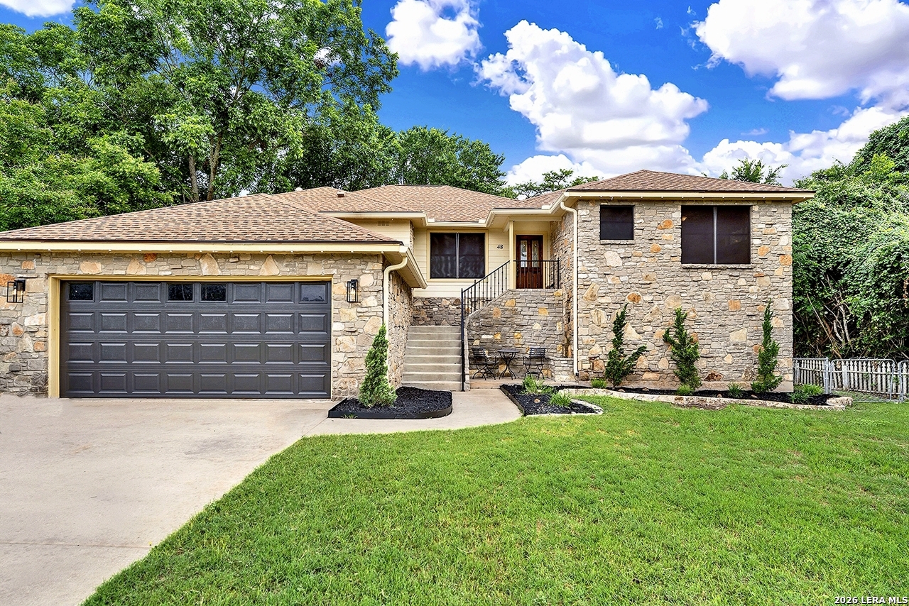 48 RIVER OAK DR, Seguin, TX 78155 — photo 1