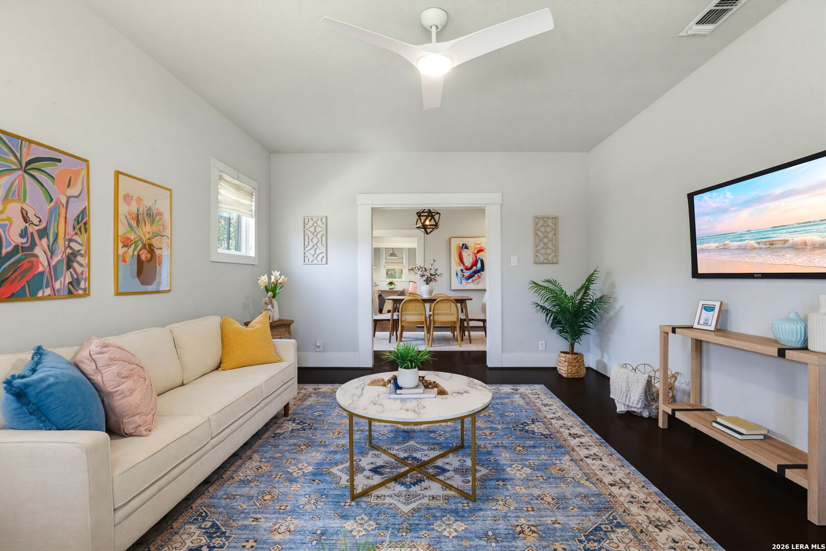 1145 W Mistletoe Ave, San Antonio, TX 78201 — photo 1