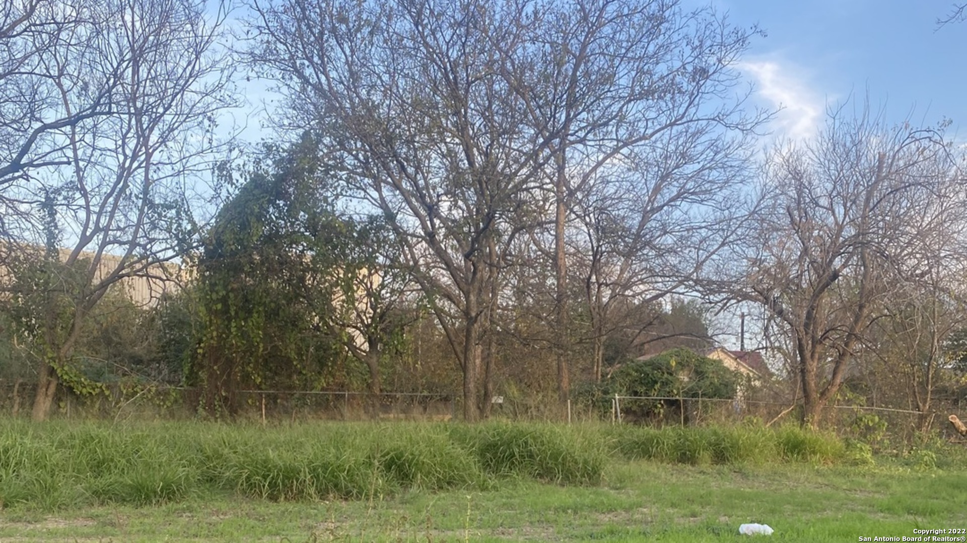 210 Dalton Alley, San Antonio, TX 78202 — photo 1