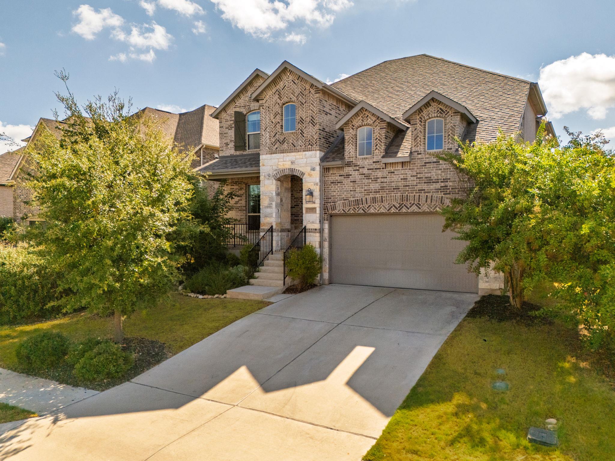 7717 Pace Ravine Dr, Lago Vista, TX 78645 — photo 1