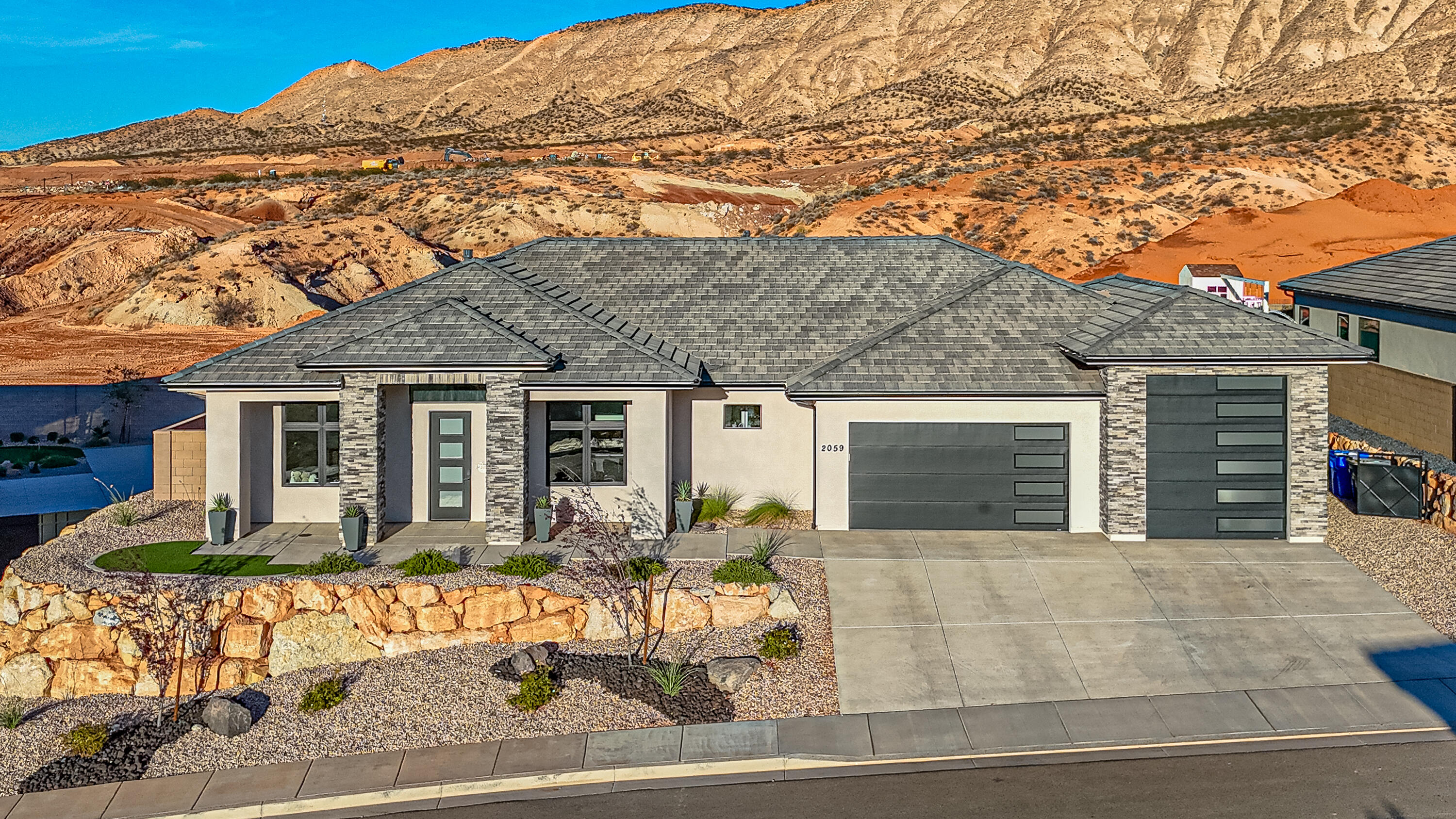 2059 S Pony Way, Washington, UT 84780 — photo 1