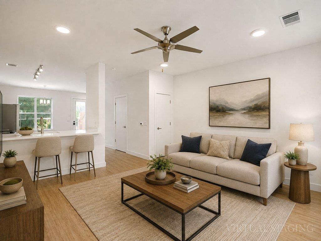 7805  Cooper Ln  #204, Austin, TX 78745 — photo 1
