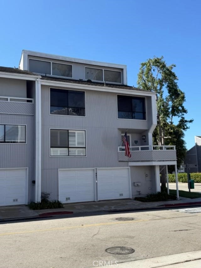 401 Intrepid Court, Newport Beach, CA 92663 — photo 1