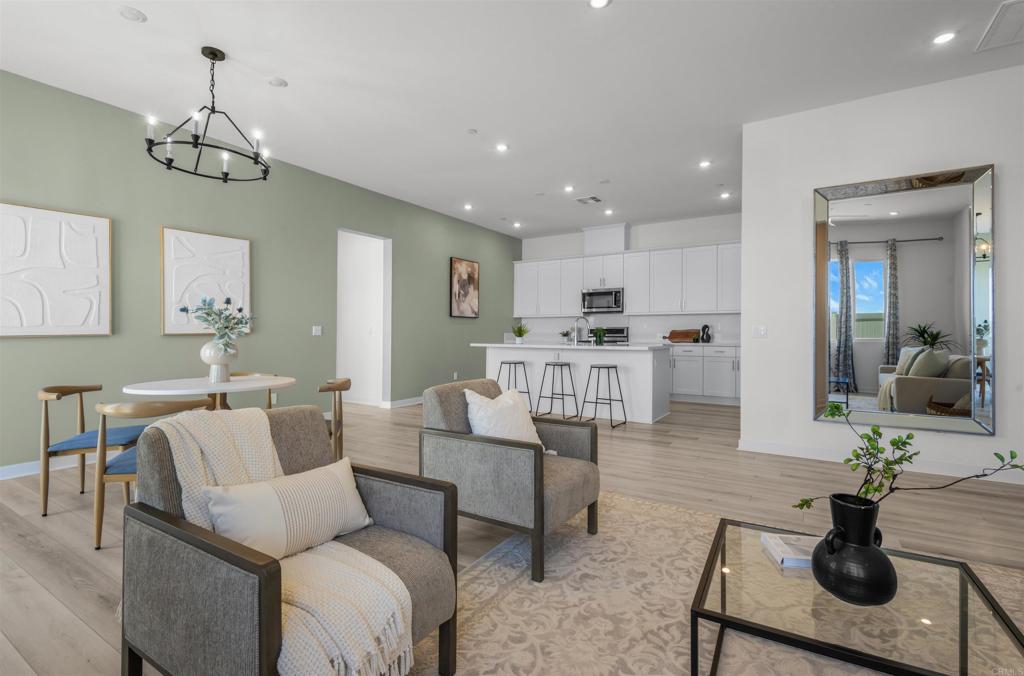 1624 Calle Oxton 2, Chula Vista, CA 91913 — photo 1