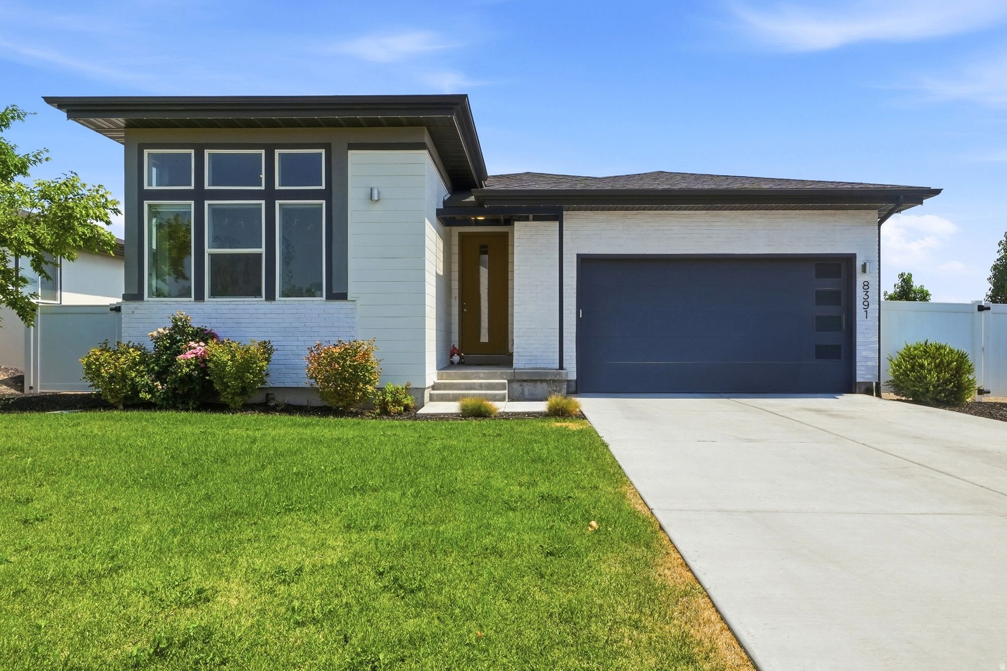 8391 S MEADOWLARK LN, West Jordan, UT 84088 — photo 1
