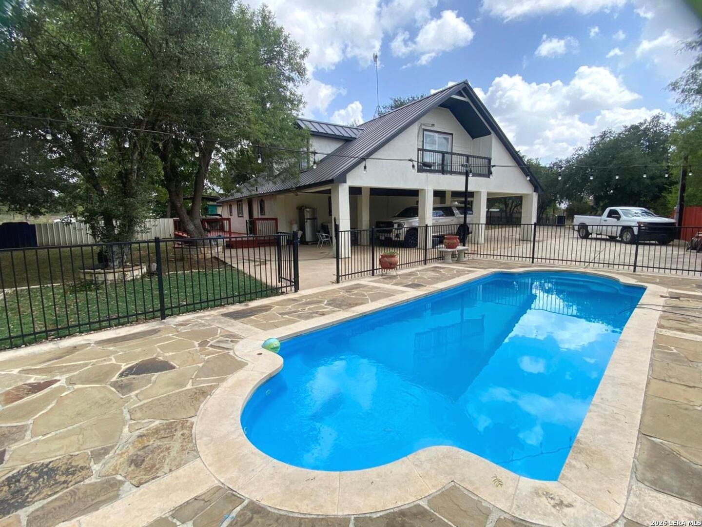 10851 SILVER TRL, Atascosa, TX 78002 — photo 1