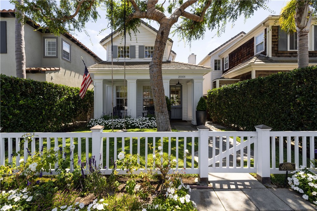2001 Haven, Newport Beach, CA 92663 — photo 1