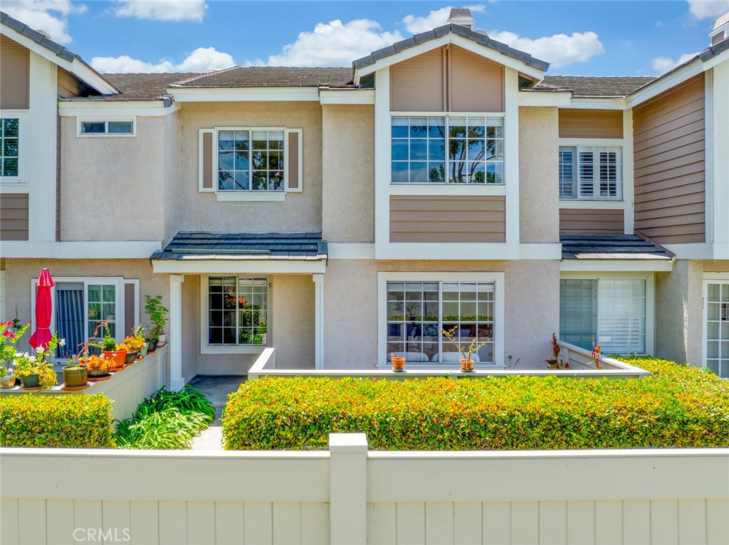 56 Christamon S, Irvine, CA 92620 — photo 1