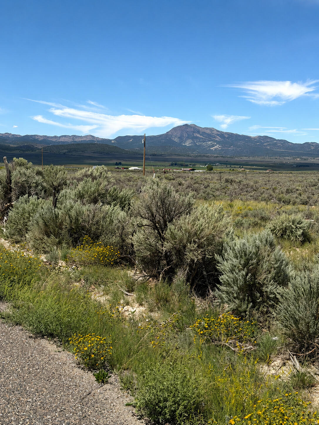 1575 E 1800 N, Panguitch, UT 84759