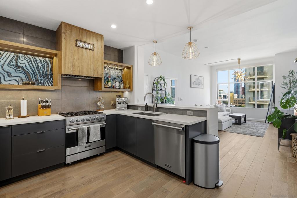 530 K St 1015, San Diego, CA 92101 — photo 1
