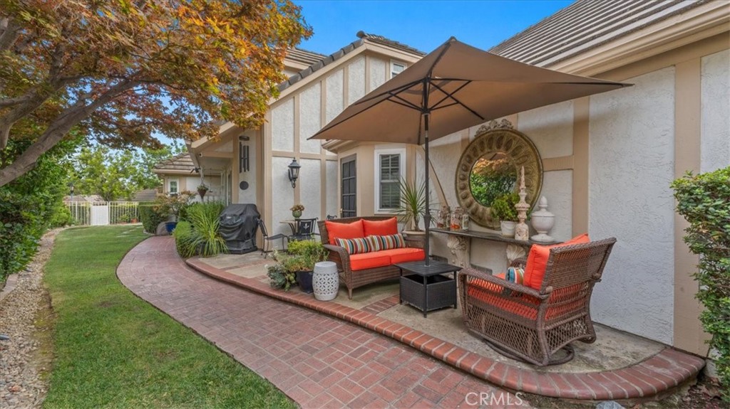 2184 Eiffel Circle, Upland, CA 91784 — photo 1